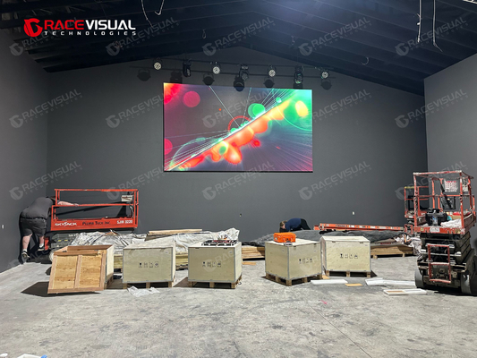 Tỷ lệ làm mới cao 7680Hz Indoor P2.5mm Fixed LED Display 640×480mm Wall-MountPanel