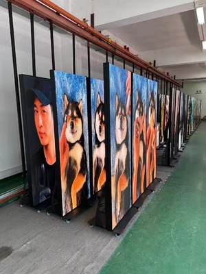 P2.5mm 640x1920mm Indoor IPoster LED Panel - Dáng vẻ mỏng và nhẹ, Các tùy chọn điều khiển đa năng